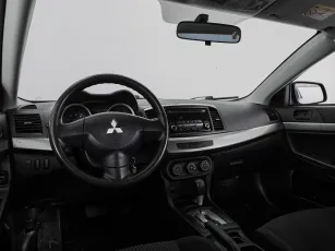 Mitsubishi  9