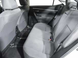 Toyota  15