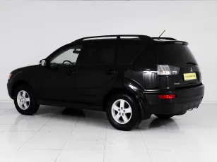 Mitsubishi  4