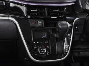 Daihatsu  17