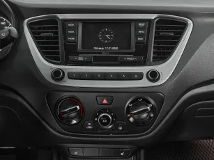 Hyundai  15
