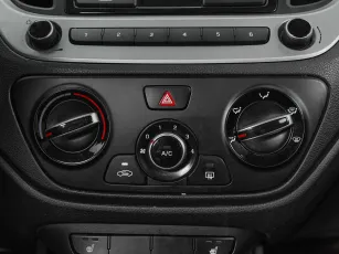 Hyundai  16