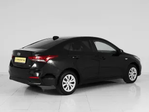 Hyundai  6