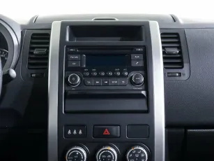 Nissan  13