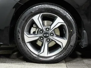 Kia  7