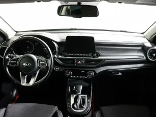 Kia  9