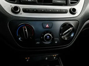 Hyundai  10