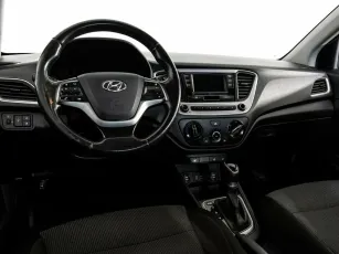 Hyundai  7