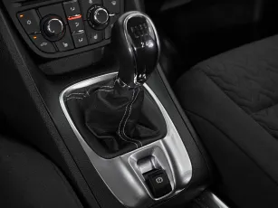 Opel  18