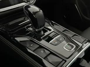 FAW  10