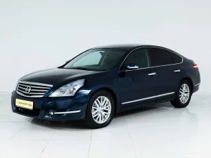 Nissan  1