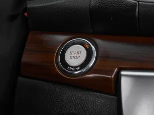 Nissan  13