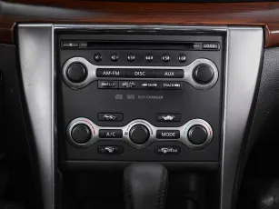 Nissan  18
