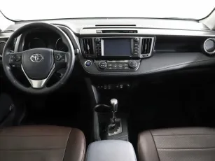 Toyota  7