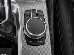 BMW  23