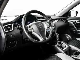 Nissan  8