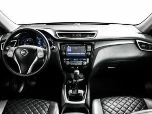 Nissan  9