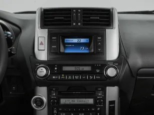 Toyota  16