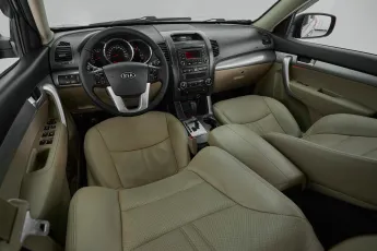 Kia  9