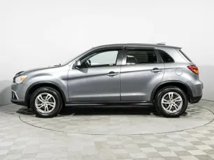 Mitsubishi  3