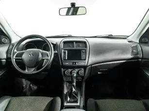 Mitsubishi  8