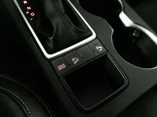 Kia  15