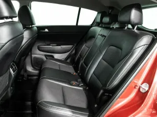 Kia  17