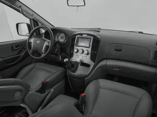 Hyundai  10