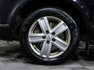 Volkswagen  9