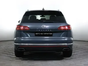 Volkswagen  5