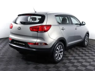 Kia  5