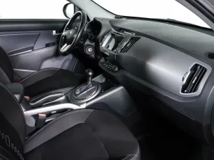 Kia  9