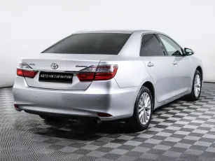 Toyota  3