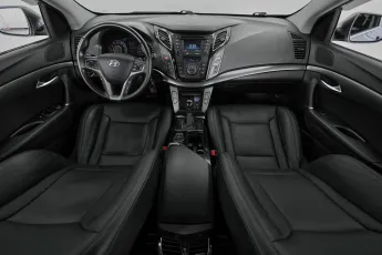 Hyundai  10