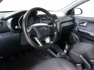 Kia  9