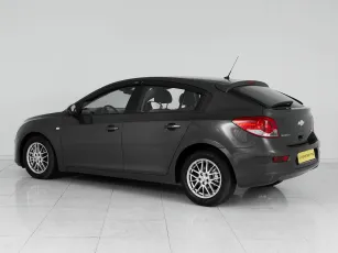 Chevrolet  6