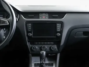 Skoda  8