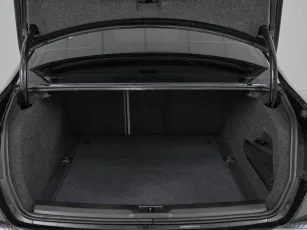 Audi  19