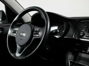 Kia  14