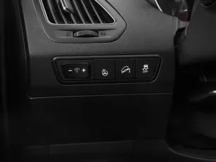 Hyundai  12