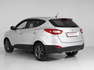 Hyundai  4