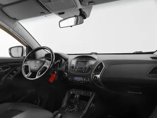 Hyundai  9