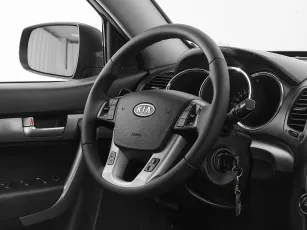 Kia  10