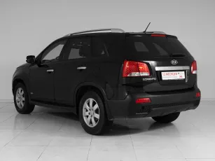 Kia  4