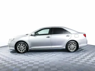 Toyota  3