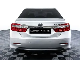 Toyota  6