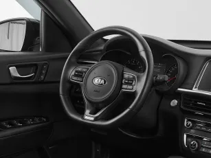Kia  10