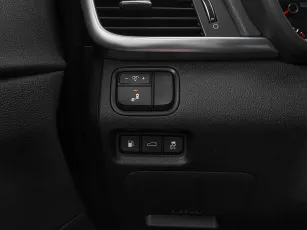Kia  14
