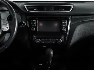 Nissan  14