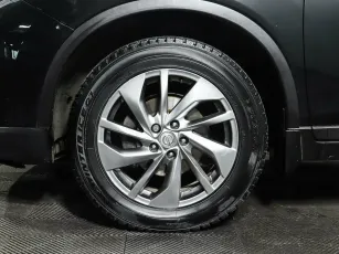 Nissan  8